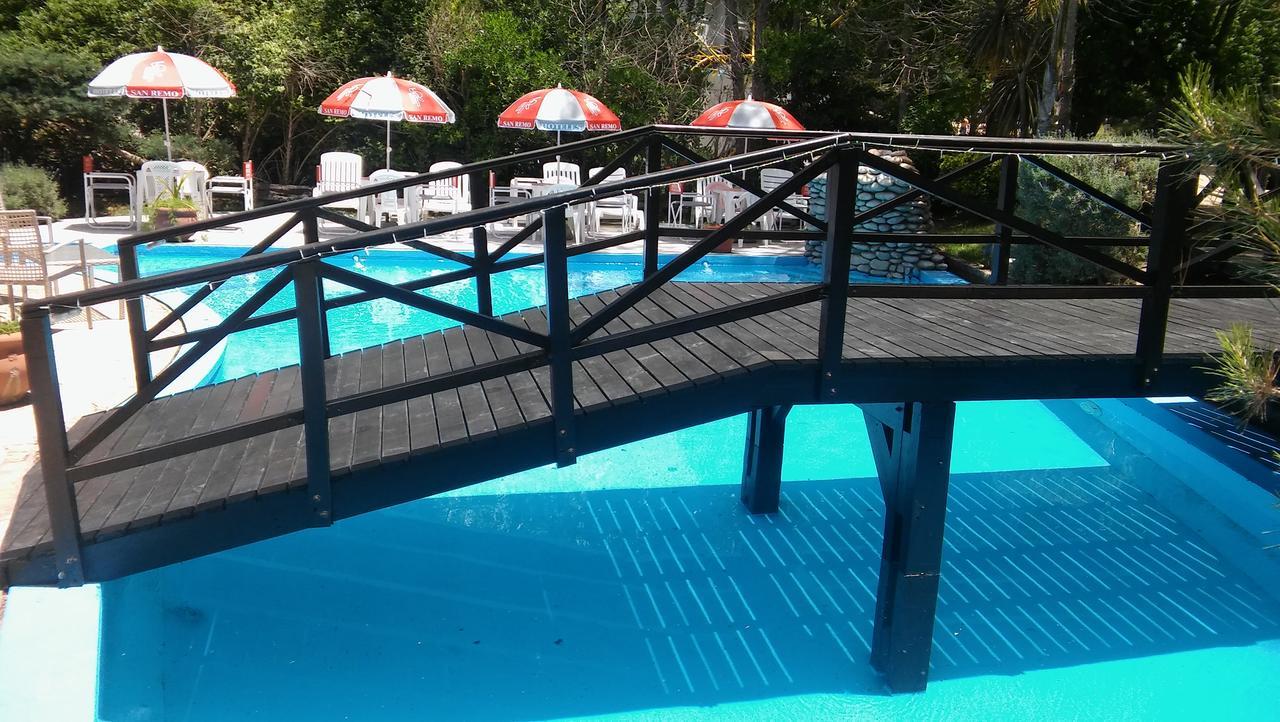 San Remo Villa Corral Apart Cariló Buitenkant foto